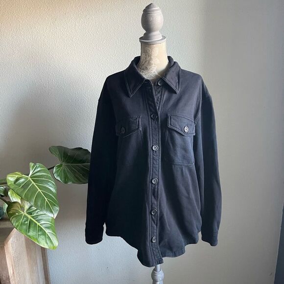 Good American Jackets & Blazers - Good American Fleece Button Front Shacket in Black | S/M